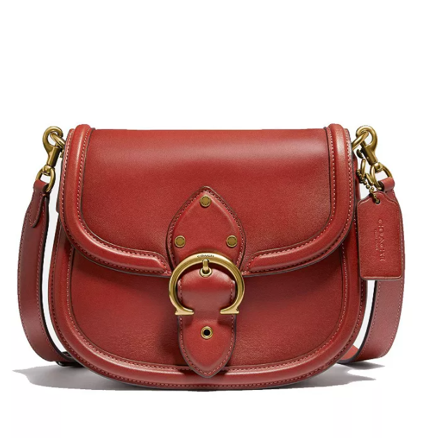 $189 (原价 $450) + 免邮Macy s官网 COACH Glovetanned Beat 新款马鞍包额外7折热卖 