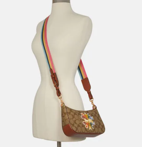 $83.64 (原价 $328) + 免邮Coach Jes Baguette 老花款法棍麻将包额外85折热卖 