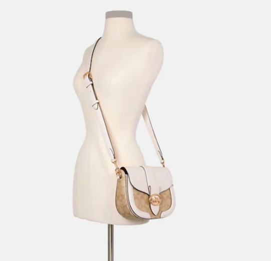 $139 (原价 $350) + 免邮Shop Premium Outlets官网 COACH Georgie 老花马鞍包4折热卖 