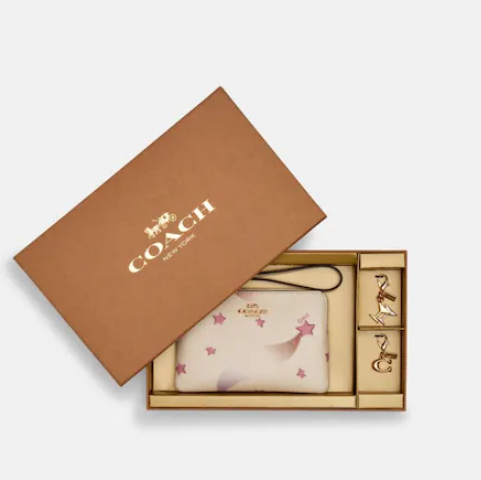 $32.26 (原价 $128) + 免邮Coach Outlet官网 Coach 手拿包＋钥匙扣礼盒装热卖 