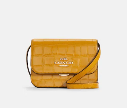 $89.25 (原价 $350) + 免邮Coach Outlet官网 Coach Mini Brynn 压纹斜挎包额外85折热卖  