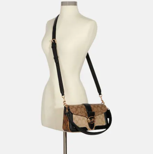 C$229 (原价 C$450) + 免邮Coach Outlet CA官网 Coach Georgie 酒神老花腋下包51折热卖  