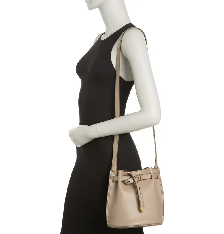 $149.97 (原价 $350) + 免邮Nordstrom Rack官网 MARC JACOBS 小号水桶包43折热卖 