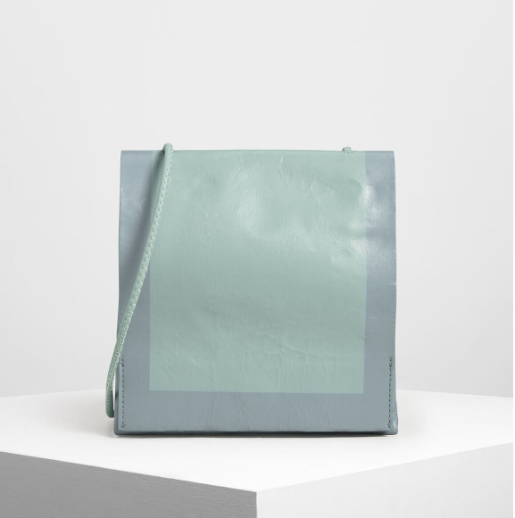 $29 (原价 $59) Charles & Keith 线上限定色牛皮纸袋包49折热卖 