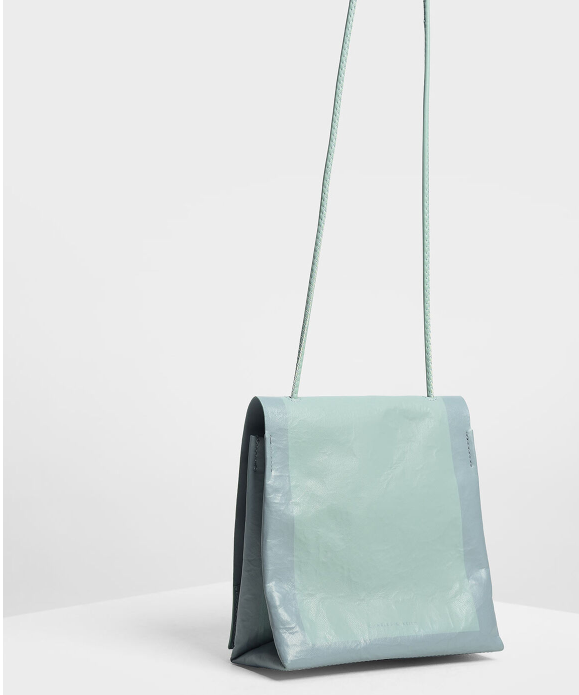 $29 (原价 $59) Charles & Keith 线上限定色牛皮纸袋包49折热卖 