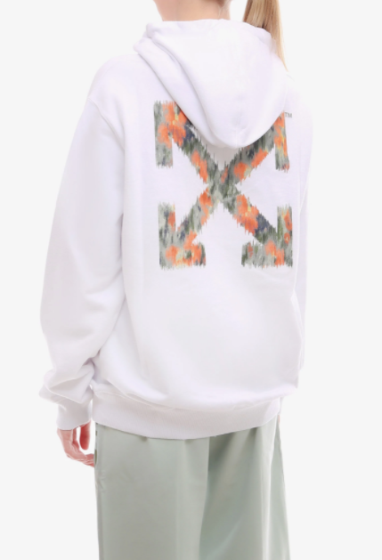 Off-White（Off-White或OFF-WHITE c/o VIRGIL ABLOH）是一家意大利街头潮牌及奢侈品品牌