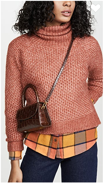 By Far由三个保加利亚年轻密友Valentina Bezuhanova、Sabina Gyosheva和Denitsa Bumbarova创立于2016年