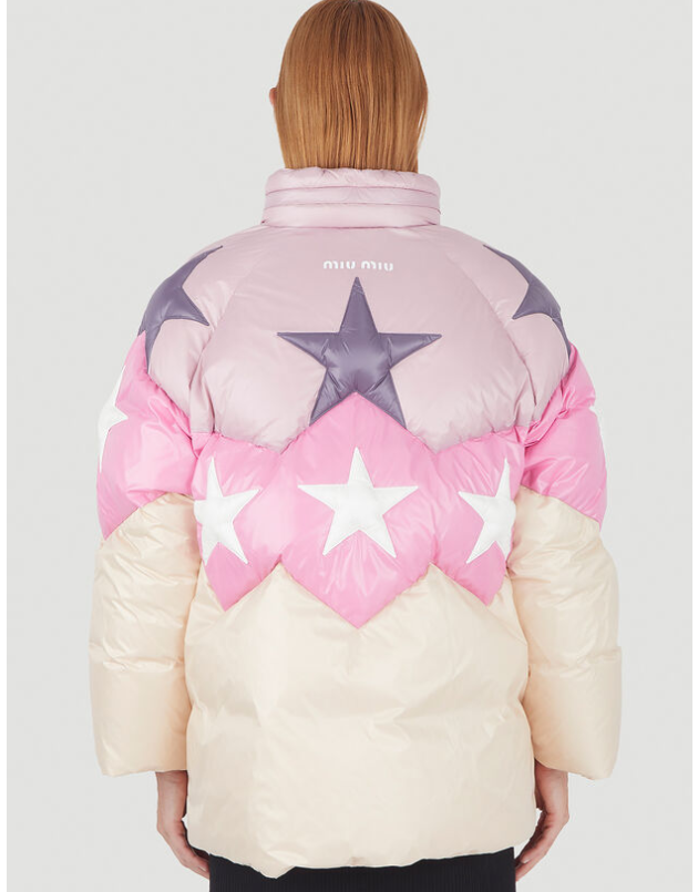 刘雯、乔欣同款:Cettire官网 Miu Miu 星星羽绒服75折热卖 $2252.37 (原价 $3022.97) + 免邮刘雯、乔欣同款:Cettire官网 Miu Miu 星星羽绒服75折热卖