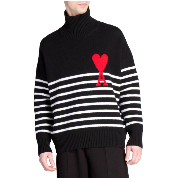 Saks Fifth Avenue官网 AMI Paris 黑白条纹大爱心高领毛衣上新热卖 $480 (原价 $580) + 免邮Saks Fifth Avenue官网 AMI Paris 黑白条纹大爱心高领毛衣上新热卖