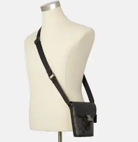 Coach Outlet官网 Coach Track 春夏新款薯条包4折热卖 三色可选   $100 (原价 $250) + 免邮Coach Outlet官网 Coach Track 春夏新款薯条包4折热卖 三色可选