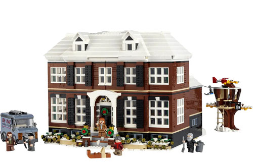 剧中坏人哈利和马夫的卡车也包括在内