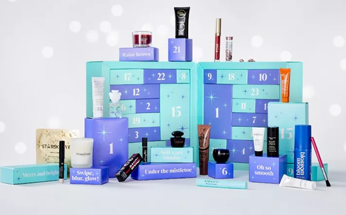 Debenhams2022年圣诞倒数日历礼盒内含25件护肤、美妆、香水等产品