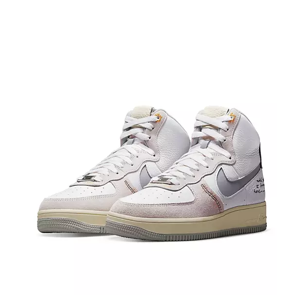 ASOS US官网 Nike Air Force 1 Sculpt 白拼中性款运动鞋特惠  $37 (原价 $145) ASOS US官网 Nike Air Force 1 Sculpt 白拼中性款运动鞋特惠