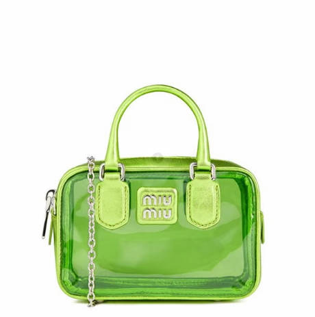 £389 (原价 £1300) Flannels官网 MIU MIU PVC 糖果色透明小包3折热卖 两色可选