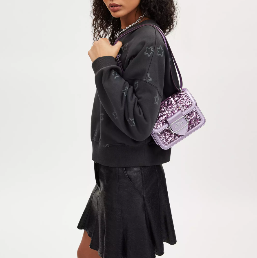 $119.40 (原价 $398) + 免邮Coach Outlet官网 Coach Morgan 方块斜挎包3折热卖 	