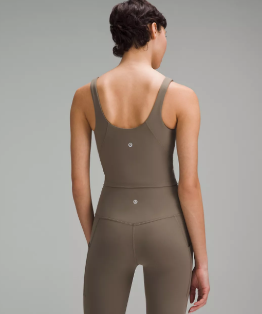 When feeling nothing is everything. The lululemon Align™ collection When feeling nothing is everything. The lululemon Align™ collection