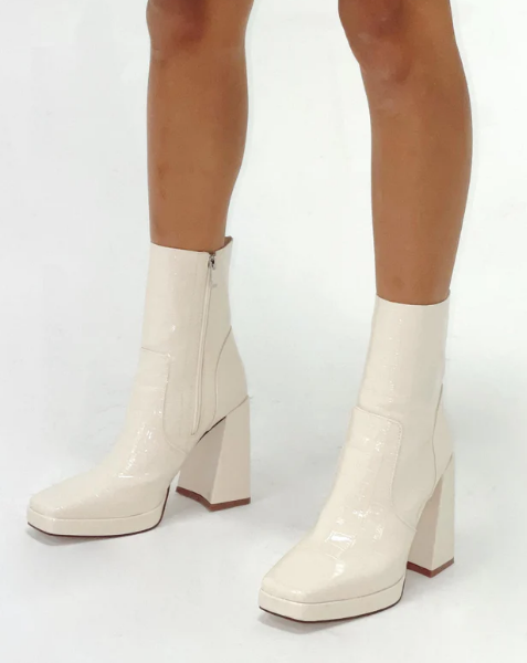 Princess Polly US官网 Jamie高跟靴2.6折热卖 $18 (原价 $70)Princess Polly US官网 Jamie高跟靴2.6折热卖