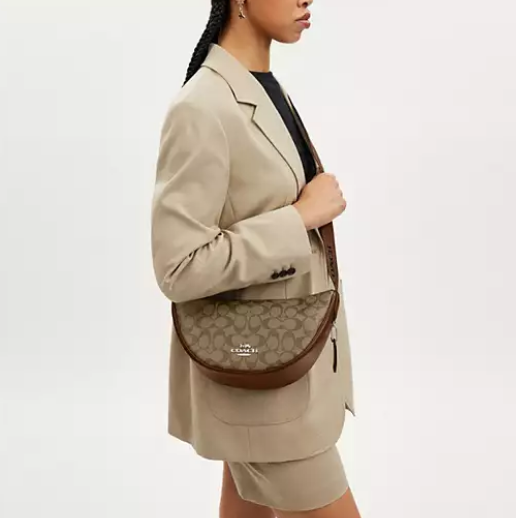 $113.40 (原价 $378) + 免邮Coach Outlet官网 Coach Pace 单肩包3折热卖 