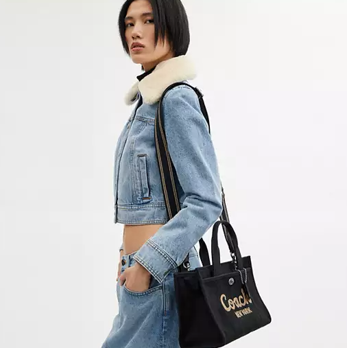 售价$195 + 免邮Coach Outlet官网 Coach Cargo 26 新款托特包上新热卖 2色可选 