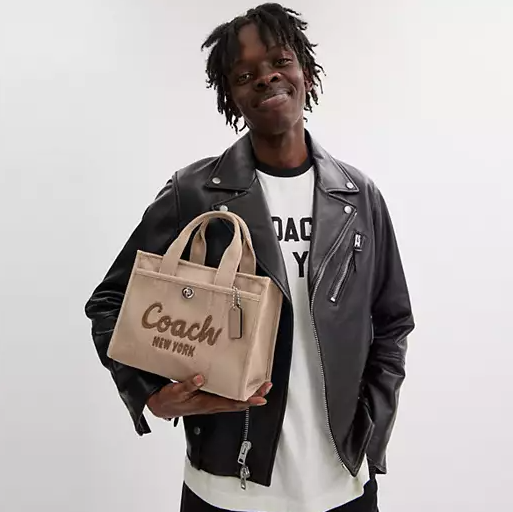 售价$195 + 免邮Coach Outlet官网 Coach Cargo 26 新款托特包上新热卖 2色可选 