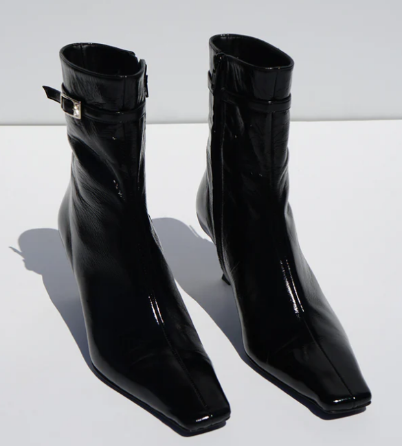 Proenza Schouler官网 Trap高跟踝靴6折热卖 $657 (原价 $1095) + 包邮Proenza Schouler官网 Trap高跟踝靴6折热卖