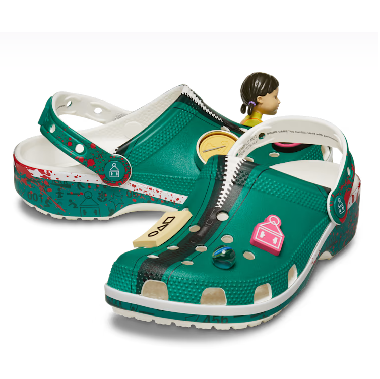 £35 (原价 £69.99) + 免邮Crocs UK官网 Crocs Squid Game 经典洞洞鞋5折特惠 