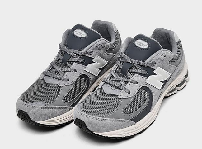 N-ergy outsole provides shock absorption N-ergy outsole provides shock absorption