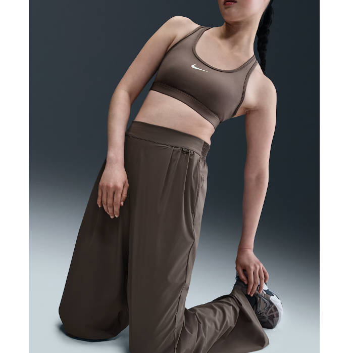 $93.97 (原價 $110) Nike 24.7 PerfectStretch 女款Dri-FIT高腰寬鬆闊腿褲8.6折特惠 