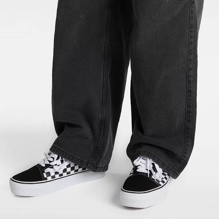 £46.75 (原价 £85) Vans Old Skool 棋盘格厚底板鞋5.5折特惠  