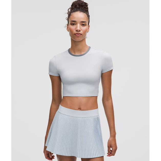 $49 (原价 $68) + 免邮lululemon 紧身短款无钢圈文胸T恤7.2折特惠 2色可选  