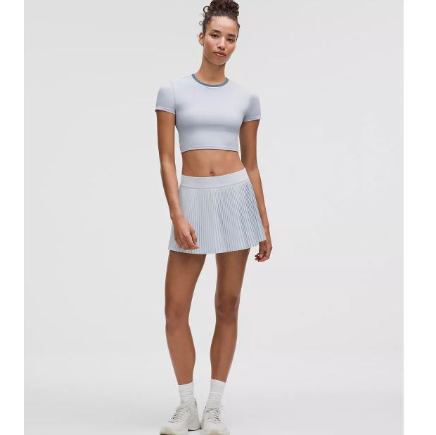 $49 (原价 $68) + 免邮lululemon 紧身短款无钢圈文胸T恤7.2折特惠 2色可选  