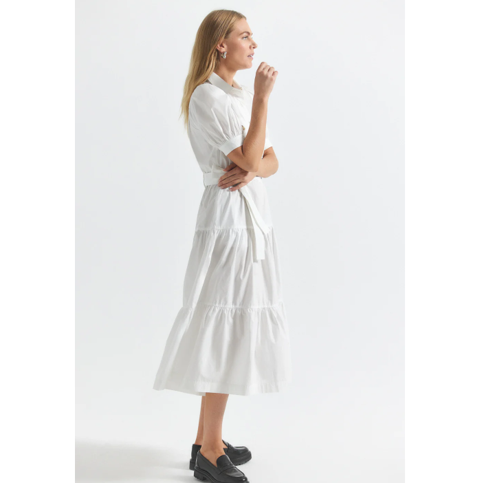 Derek Lam Buffy 工装连衣裙6折热卖 黑白2色可选 $255 (原价 $425) + 免邮Derek Lam Buffy 工装连衣裙6折热卖 黑白2色可选